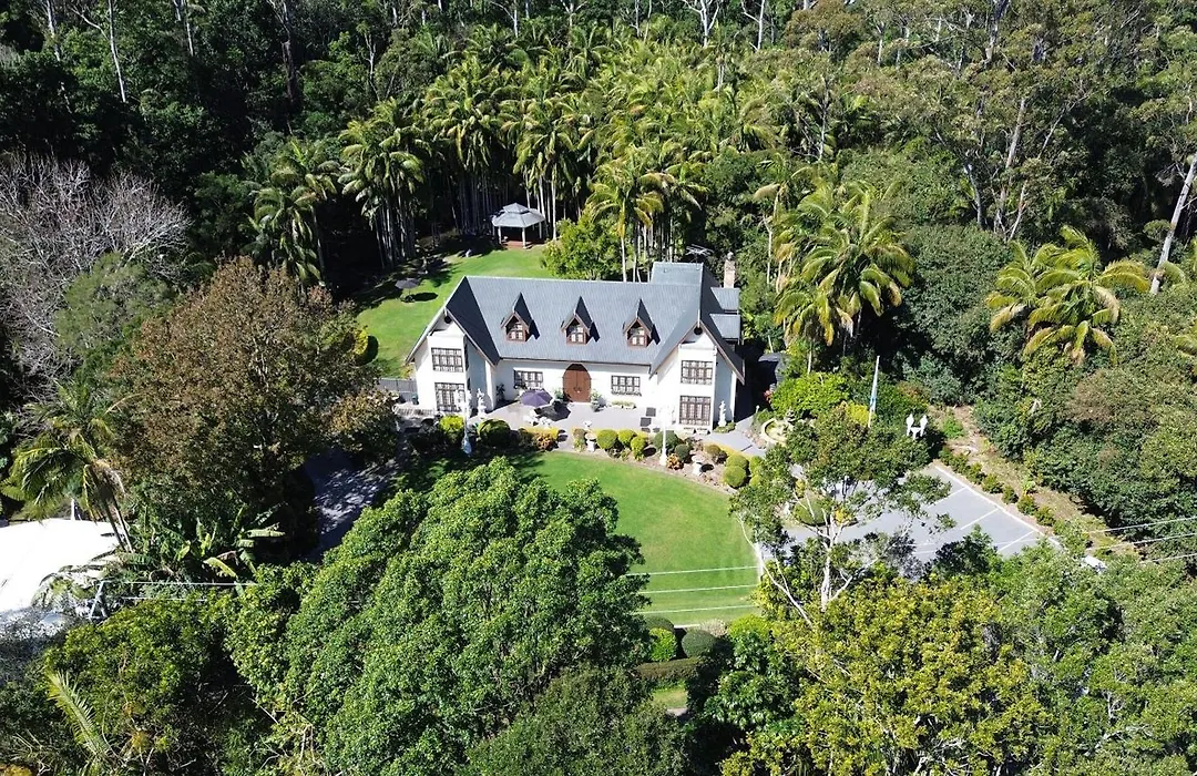 Mt Tamborine Stonehaven Manor-1